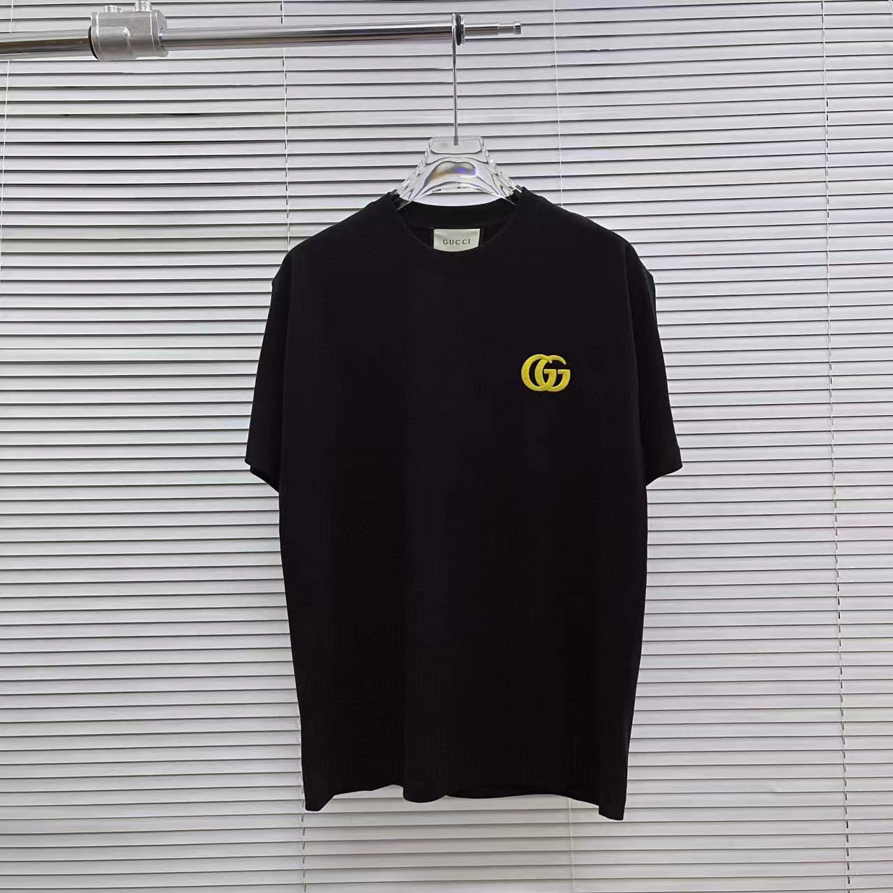 GUCC1 シンプル刺繍文字 メンズ Tシャツ【 50％割引+送料無料】