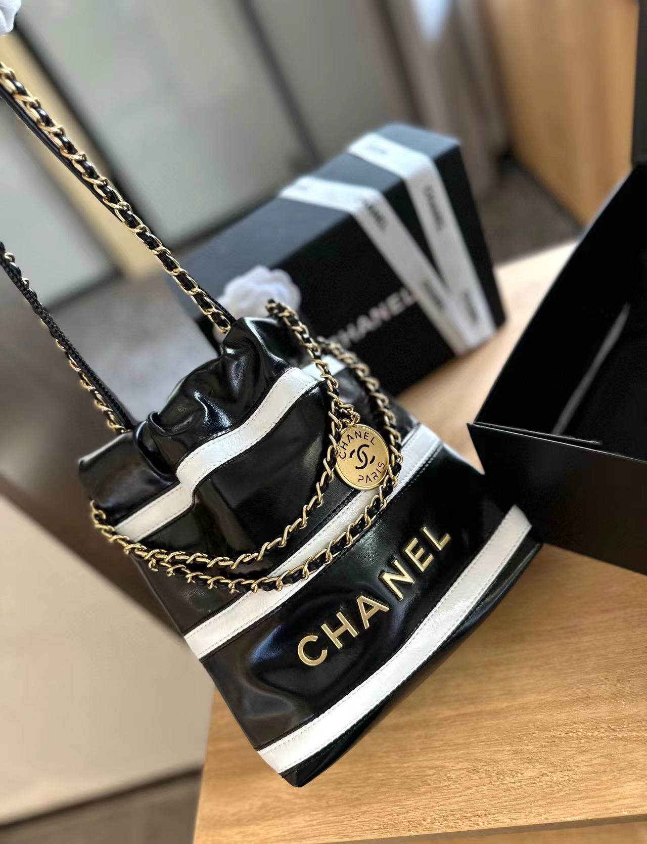 CHANE1 ストライプチェーンショッピングバッグ【 50％割引+送料無料】