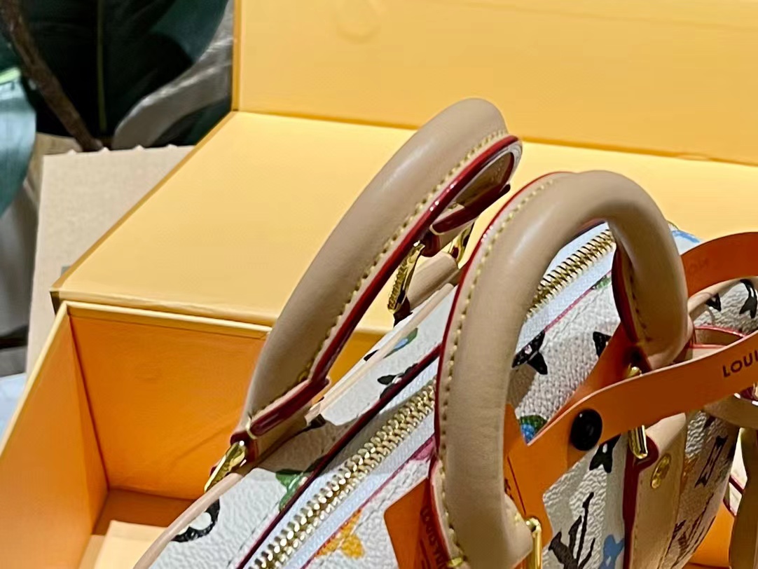 LV 四つ葉のクローバー ハンドバッグ【50％割引+送料無料】