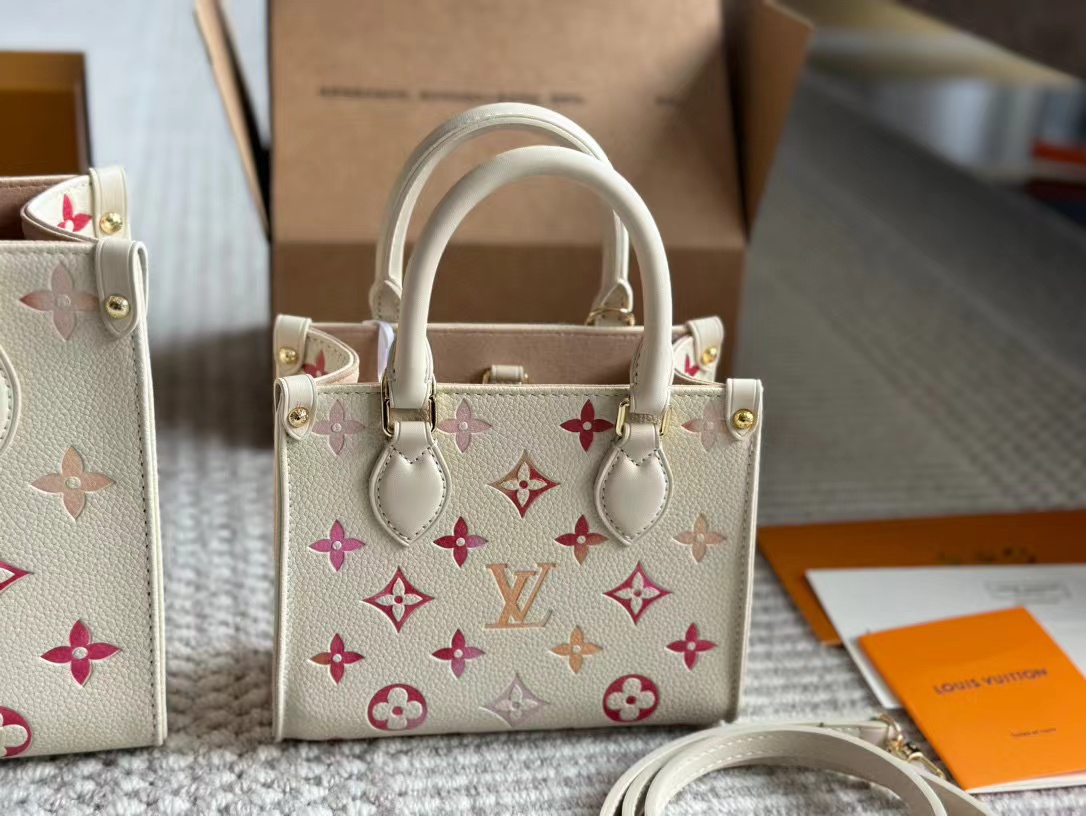 LV onthego ショッピングバッグ【50％割引+送料無料】