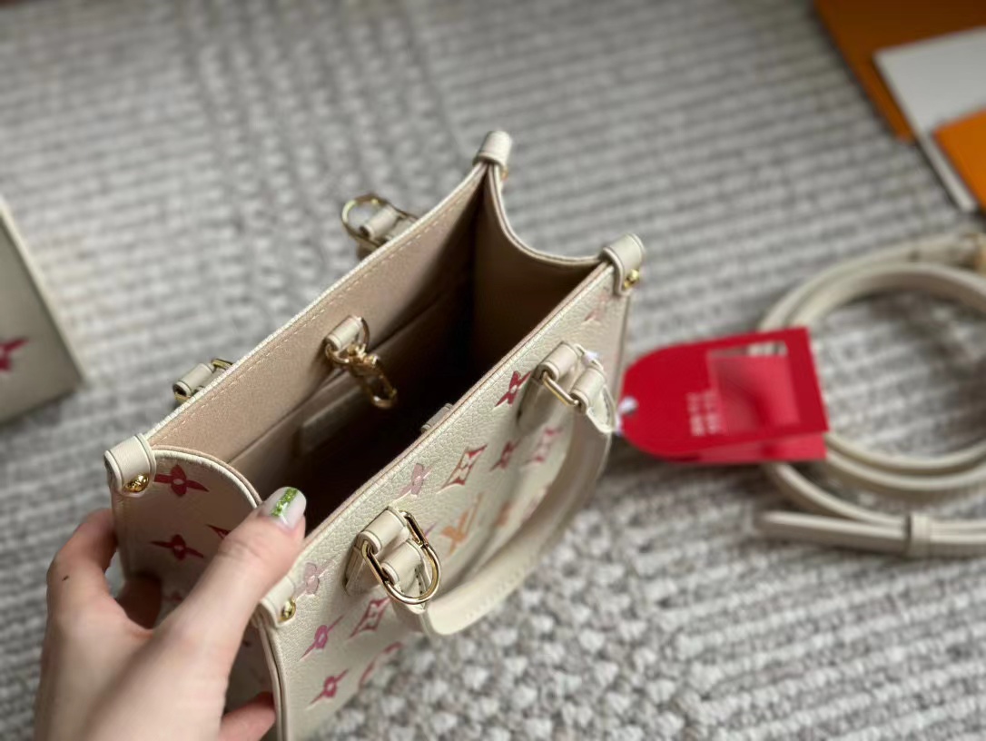 LV onthego ショッピングバッグ【50％割引+送料無料】