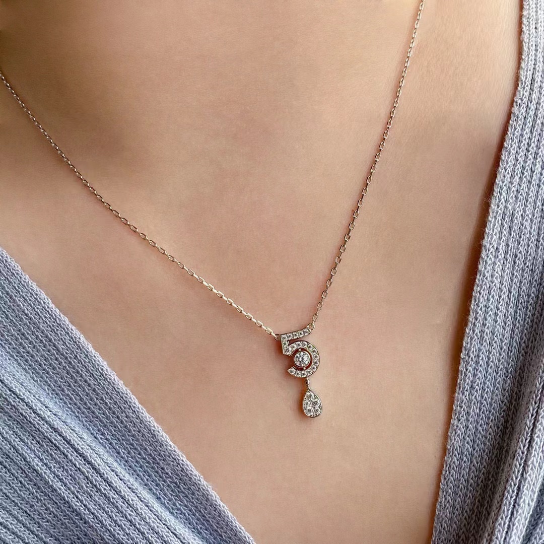 Van c1eef &Arpels 5シェイプダイヤモンドネックレス【50％割引+送料無料】