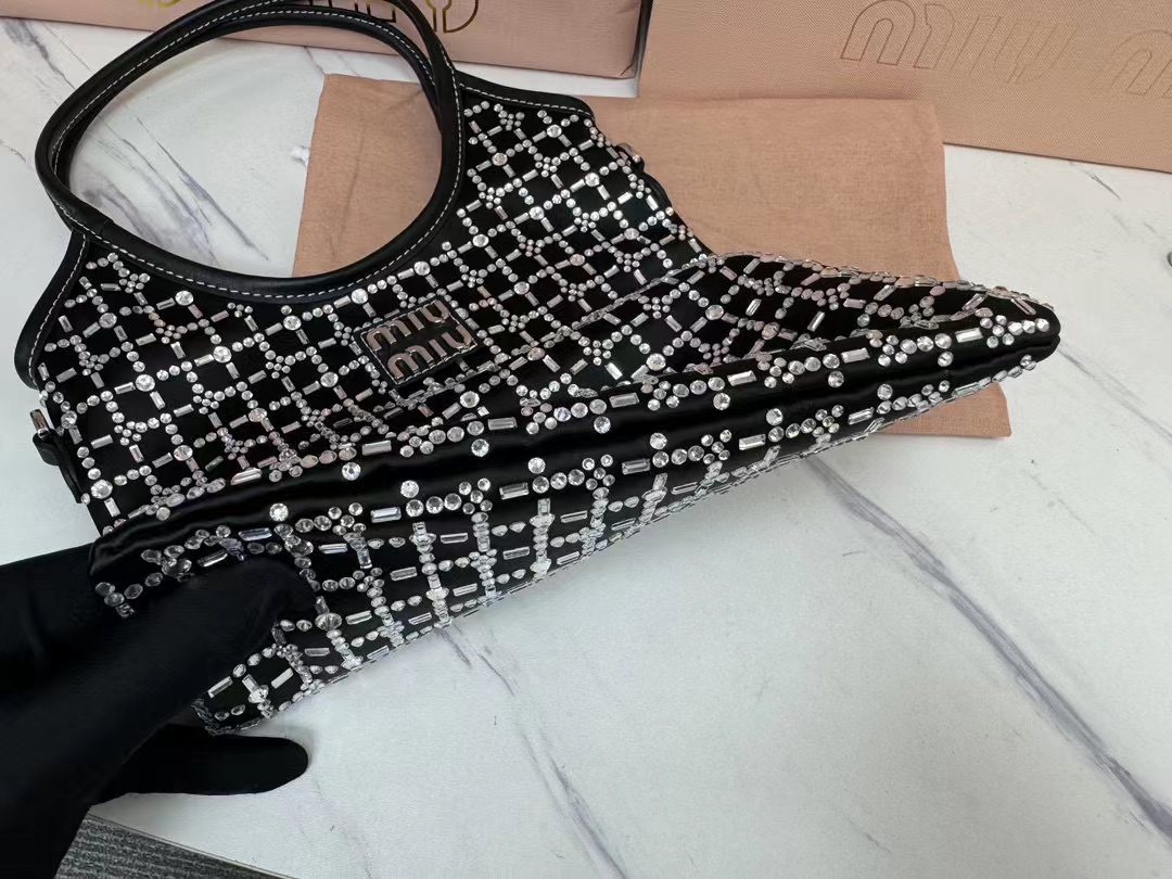 MIUMIU ダイヤモンド ハンドバッグ【50％割引+送料無料】