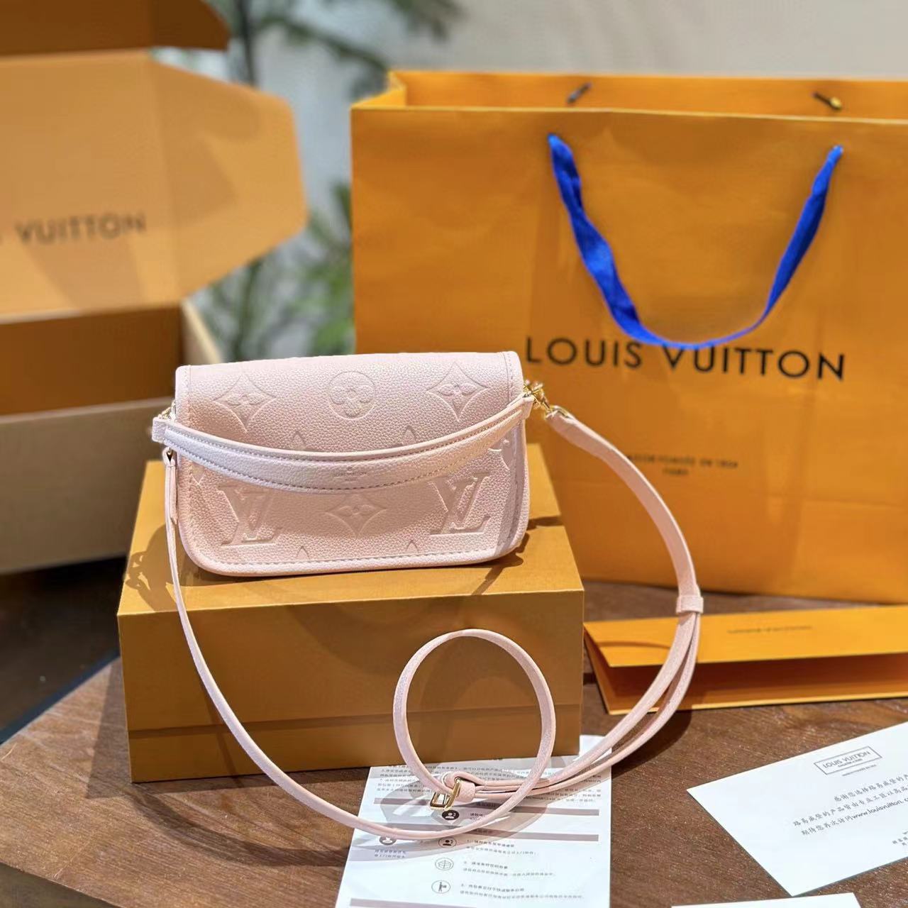 LV プリント バゲット トートバッグ【50％割引+送料無料】