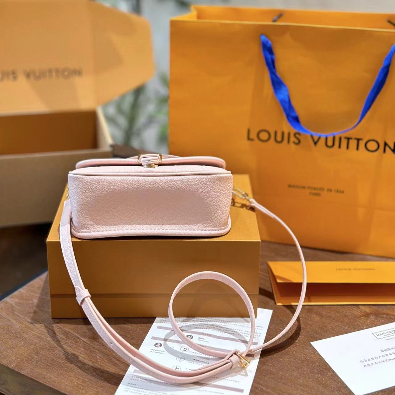 LV プリント バゲット トートバッグ【50％割引+送料無料】