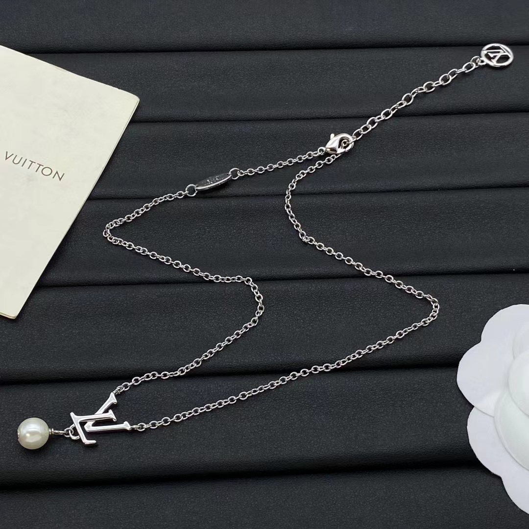 LVパールネックレス 【50％割引+送料無料】