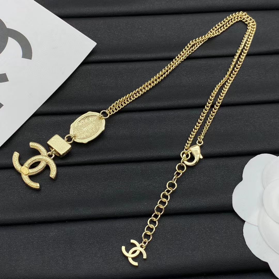 CHANE1 ダブルC ネックレス【50％割引+送料無料】