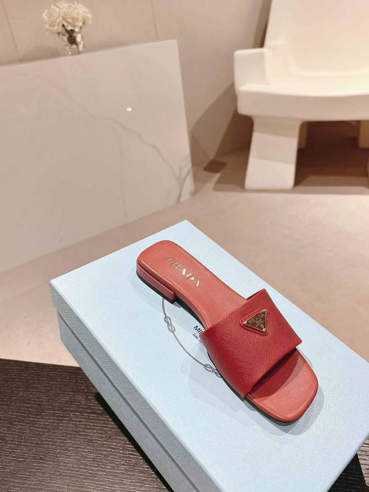 PR4DA 高品質三角ロゴスリッパ【50％割引+送料無料】