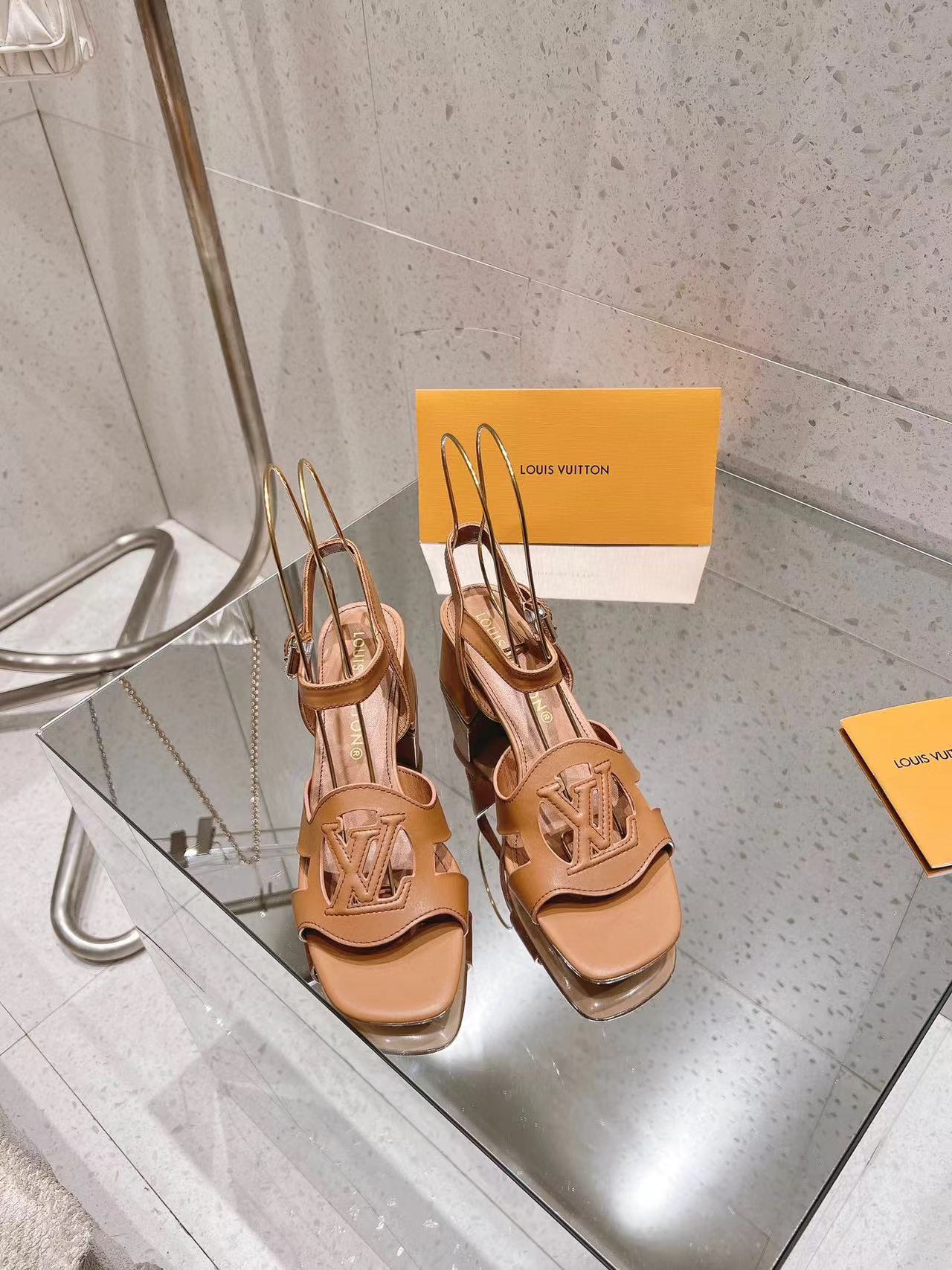 LV高品質中空サンダル【50％割引+送料無料】