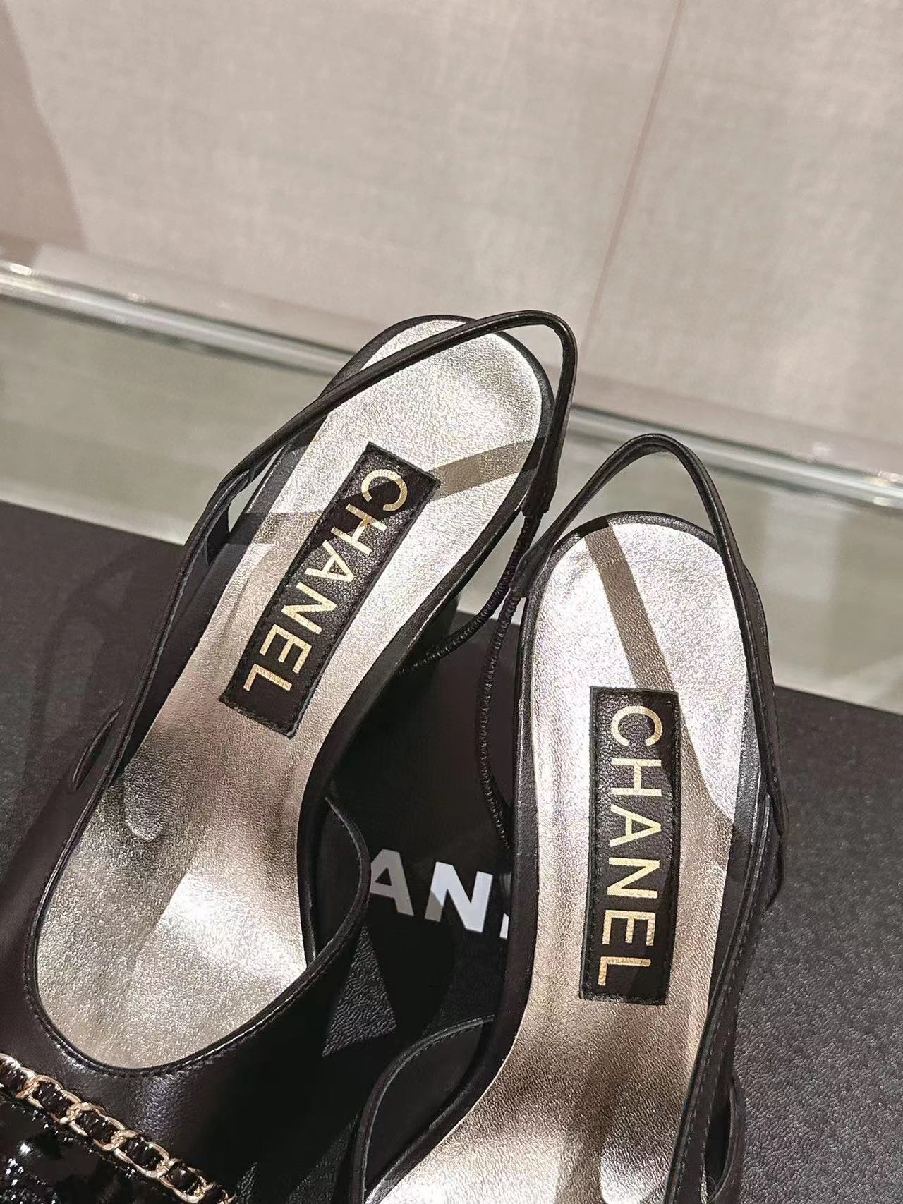 CHANE1 高品質シープスキン チェーン ハイヒール【50％割引+送料無料】