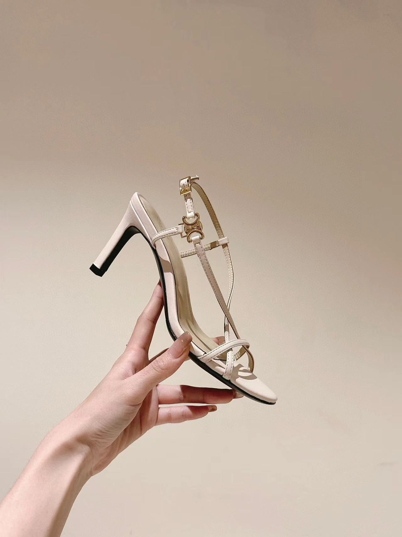 CEL1NE 高品質シープスキン ハイヒール サンダル【50％割引+送料無料】