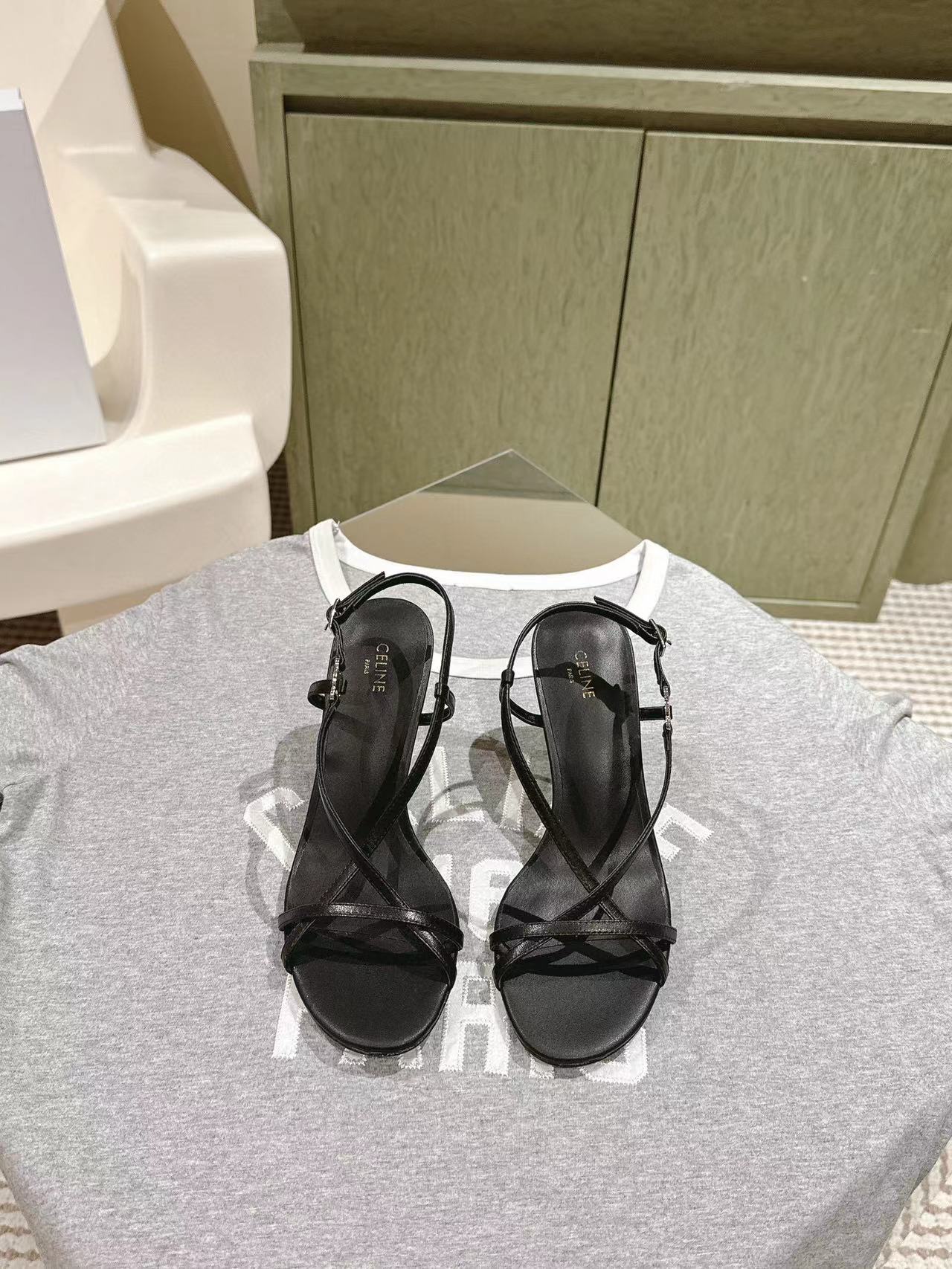 CEL1NE 高品質シープスキン ハイヒール サンダル【50％割引+送料無料】