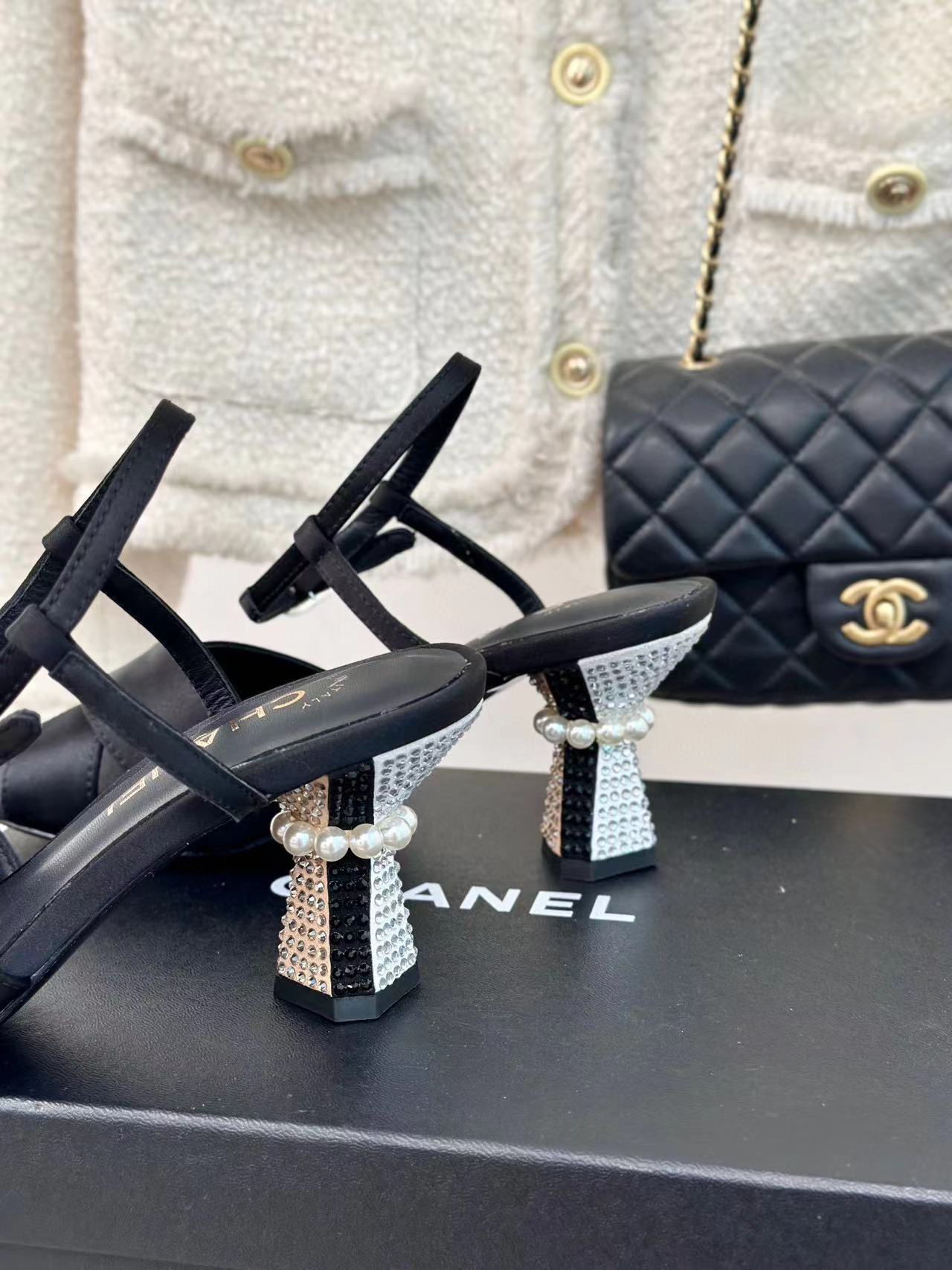 CHANE1 高品質ラインストーンパールハイヒールサンダル【50％割引+送料無料】