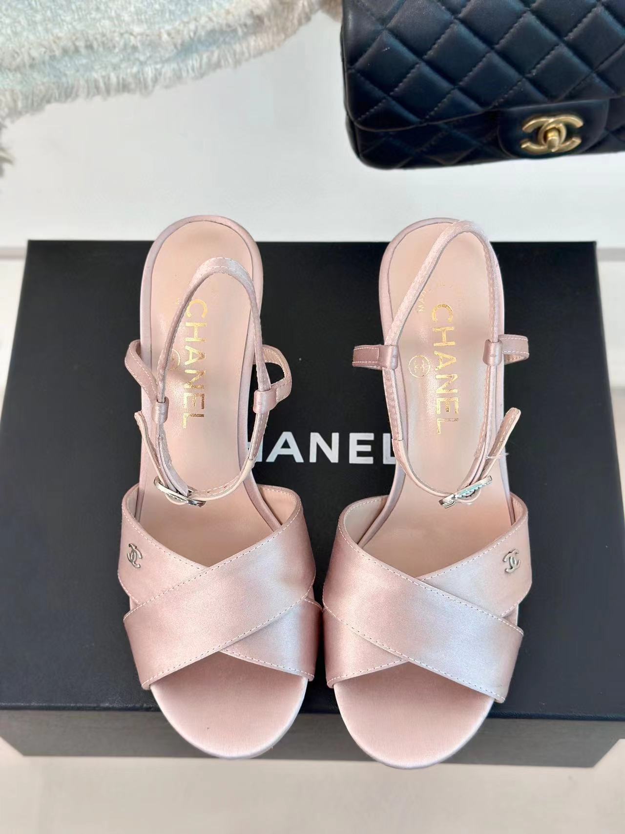 CHANE1 高品質ラインストーンパールハイヒールサンダル【50％割引+送料無料】