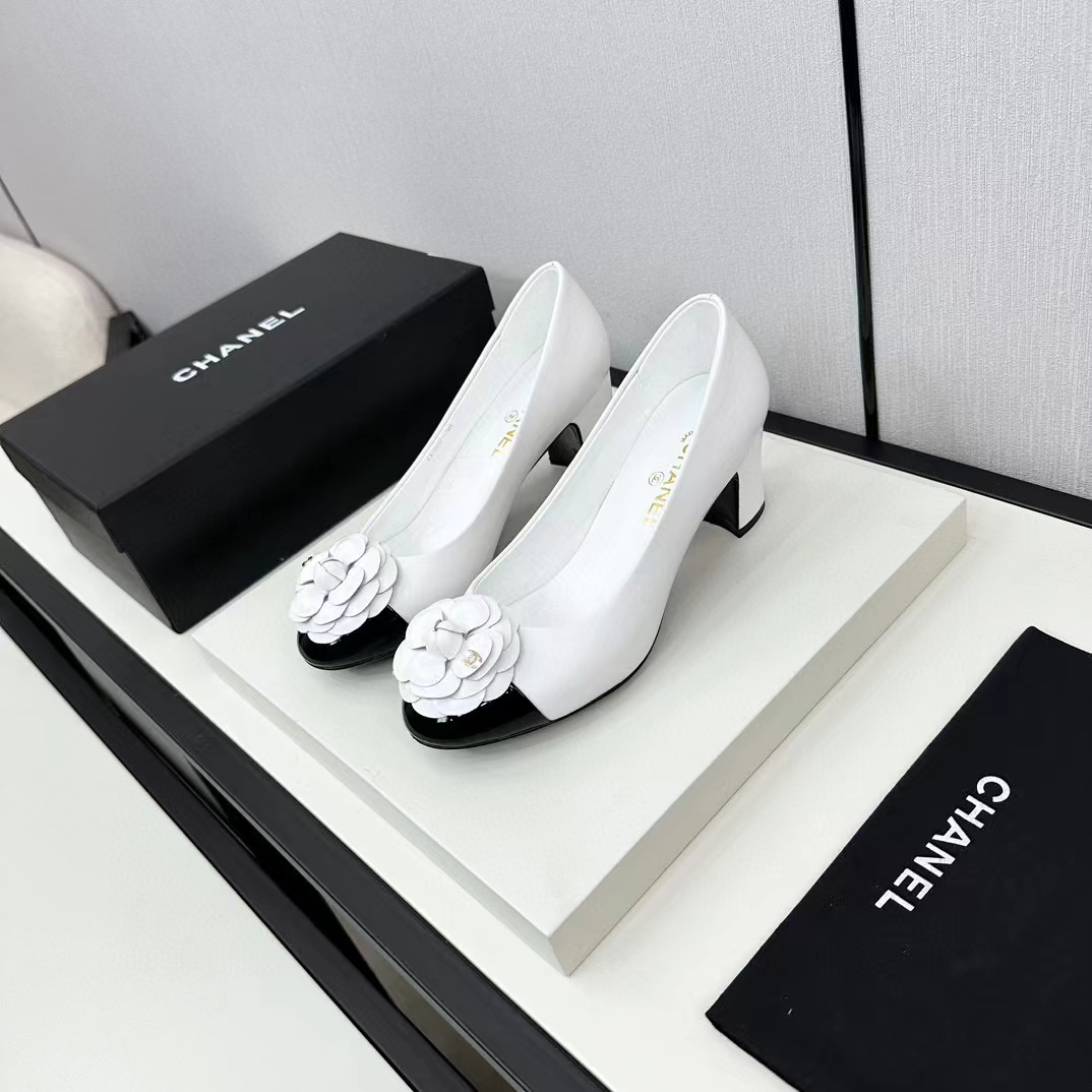 CHANE1 高品質カメリアハイヒール【50％割引+送料無料】