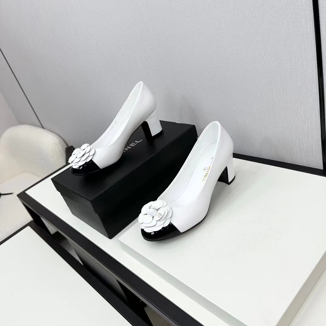 CHANE1 高品質カメリアハイヒール【50％割引+送料無料】