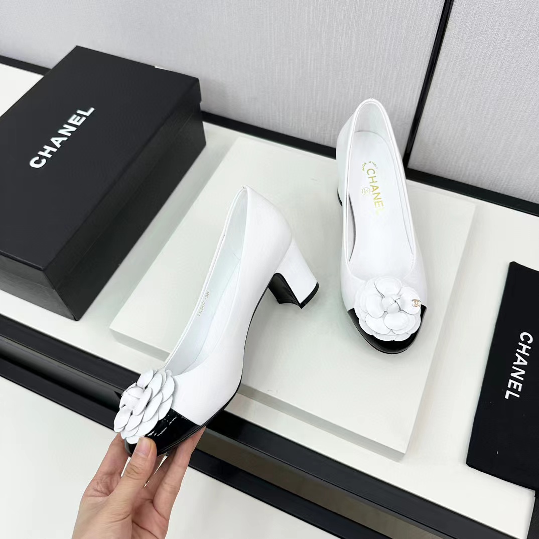 CHANE1 高品質カメリアハイヒール【50％割引+送料無料】