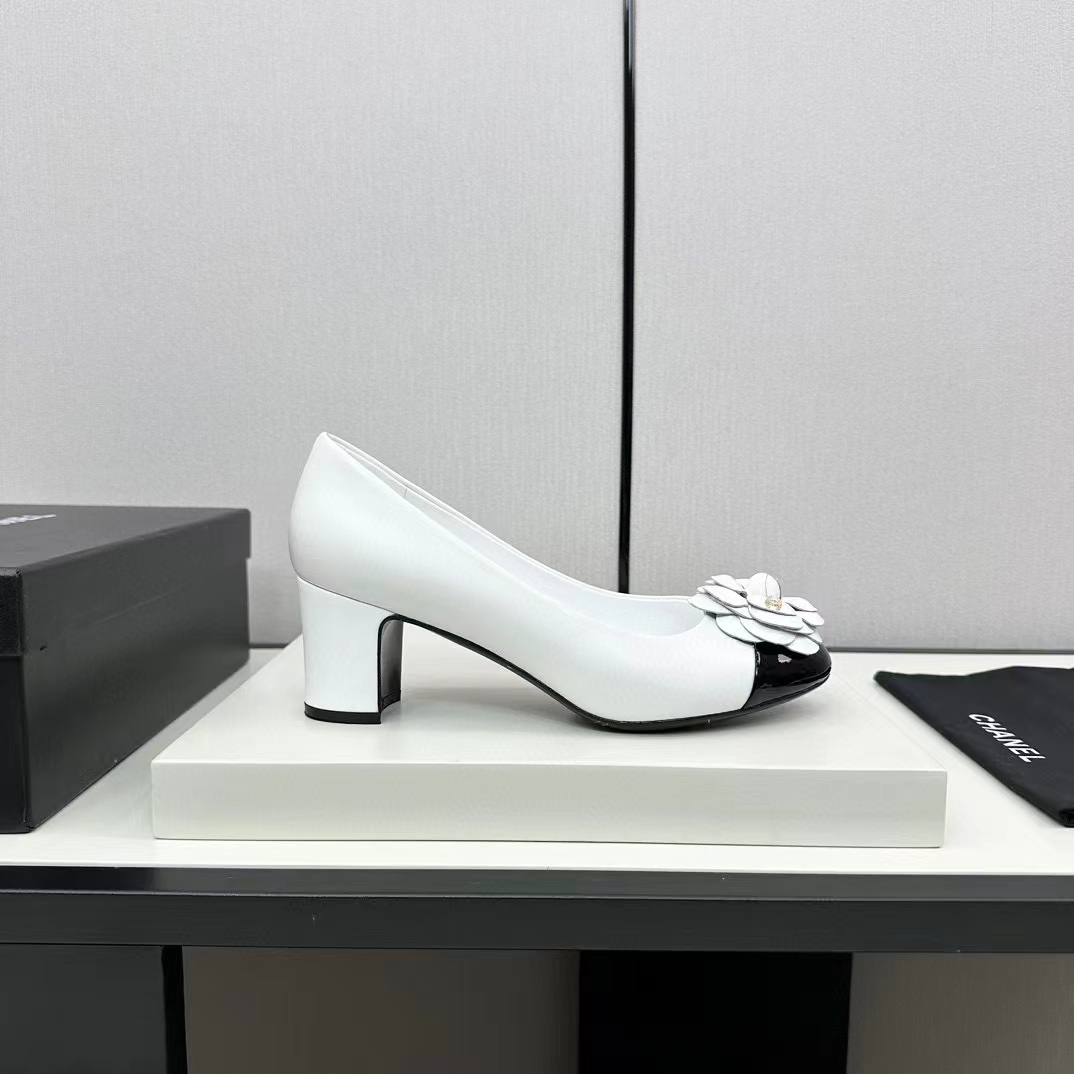 CHANE1 高品質カメリアハイヒール【50％割引+送料無料】