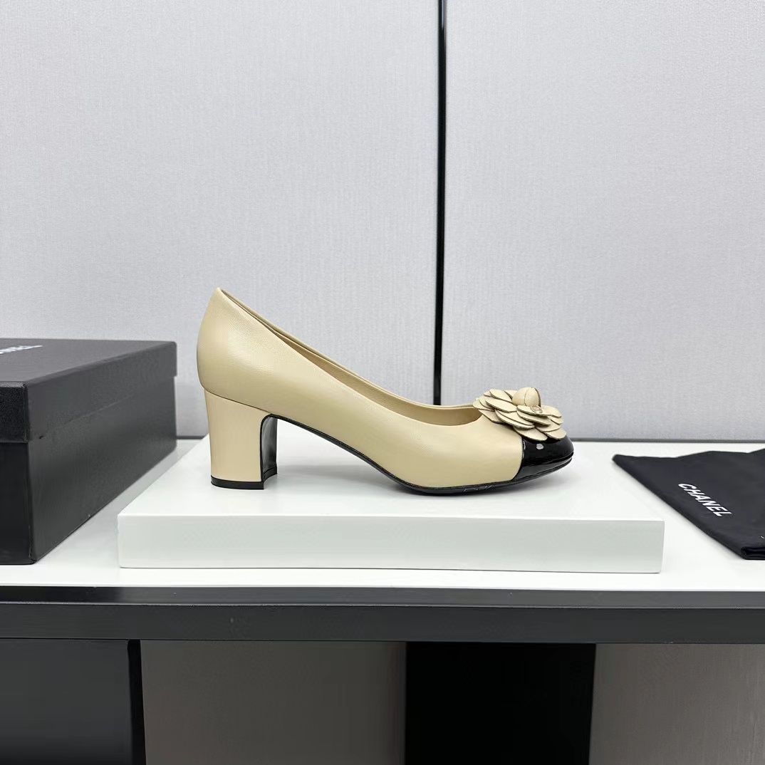 CHANE1 高品質カメリアハイヒール【50％割引+送料無料】