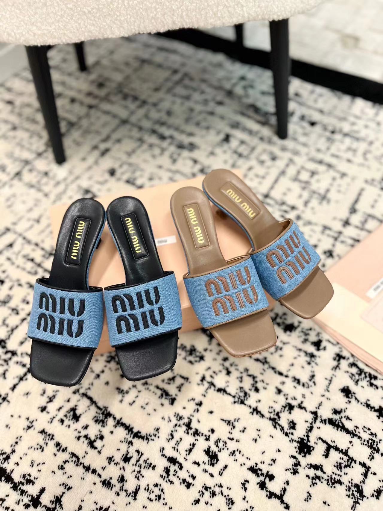 M1UM1U 高品質デニムハイヒールハーフスリッパ【50％割引+送料無料】