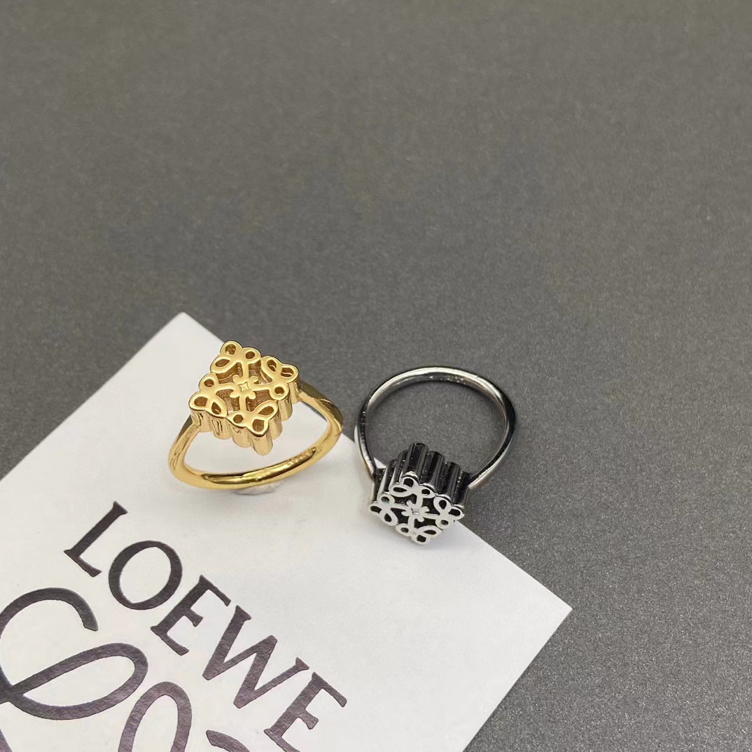 L0WEW クラシックロゴリング【50％割引+送料無料】