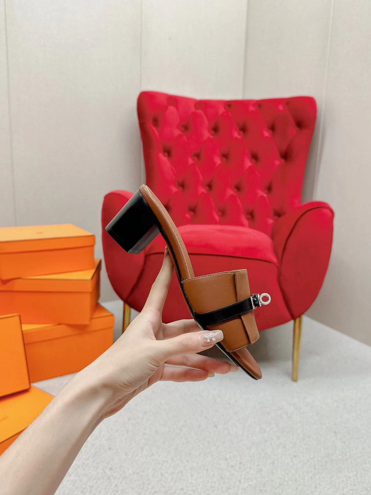 HERME5 高品質ハイヒールスリッパ【50％割引+送料無料】