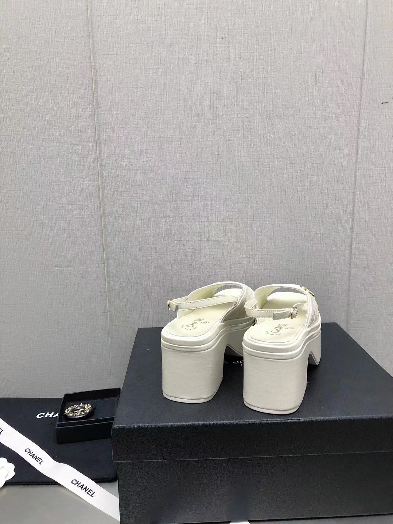 CHANE1 高品質シープスキンプラットフォームサンダル【50％割引+送料無料】