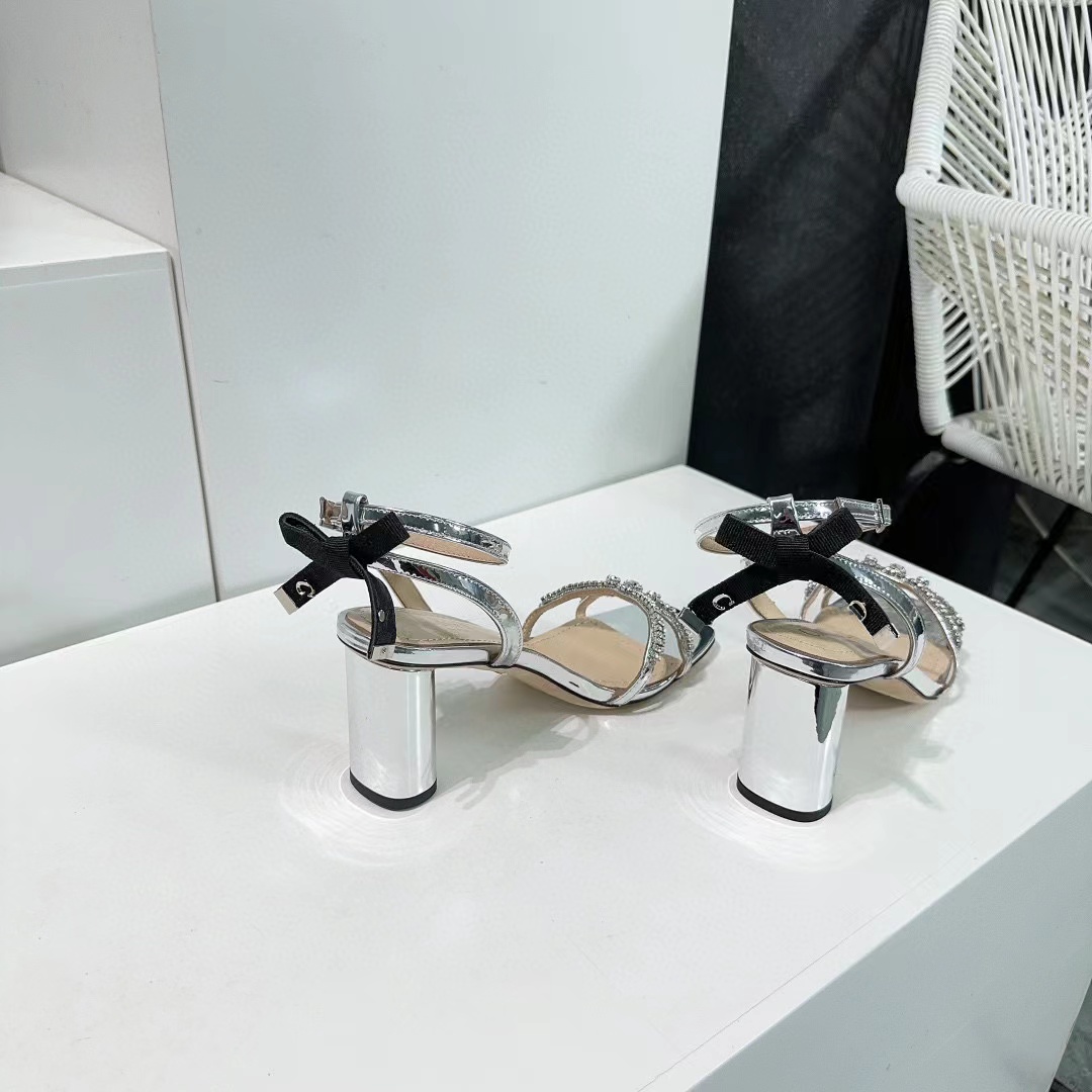 DI0R 高品質ボウクリスタルダイヤモンドハイヒールサンダル【50％割引+送料無料】