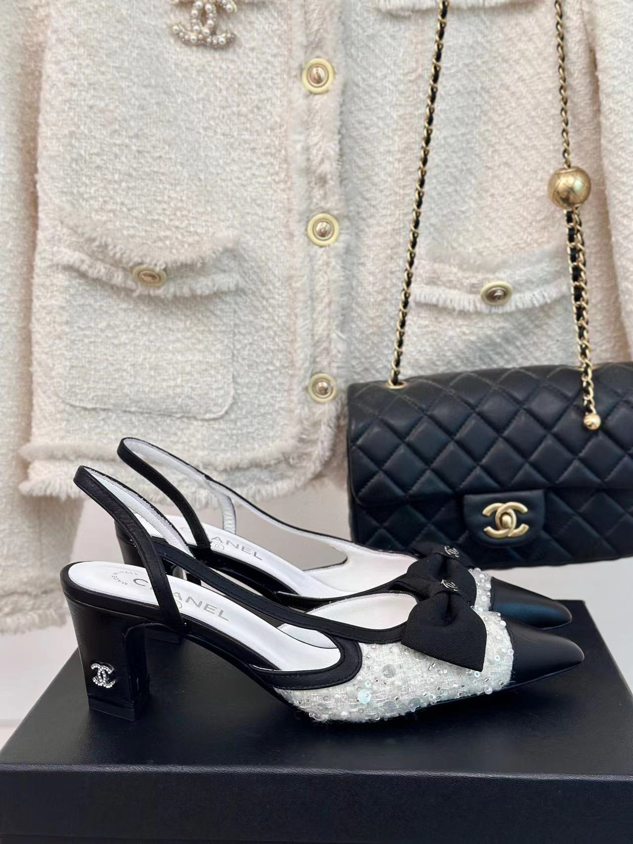 CHANE1高品質リボン ポインテッドトゥ チャンキーヒール サンダル【50％割引+送料無料】