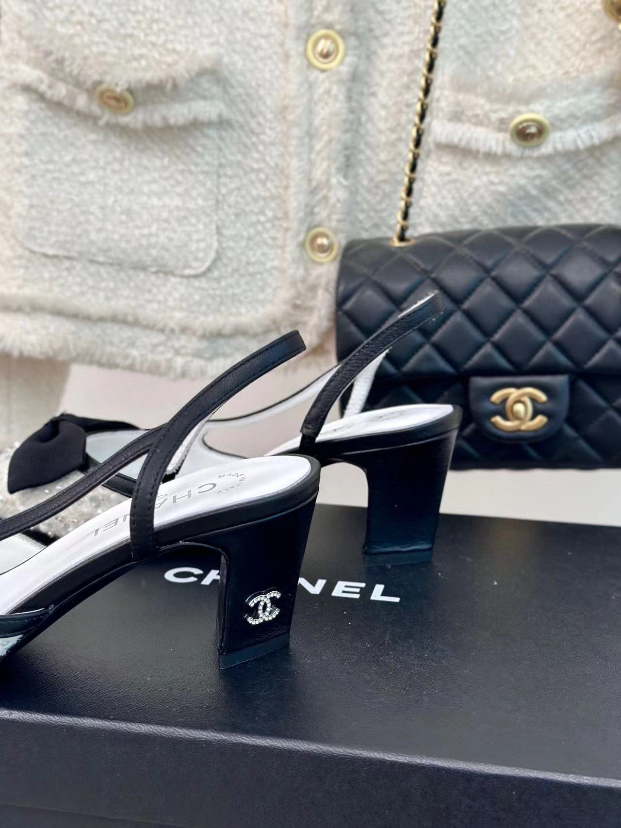 CHANE1高品質リボン ポインテッドトゥ チャンキーヒール サンダル【50％割引+送料無料】