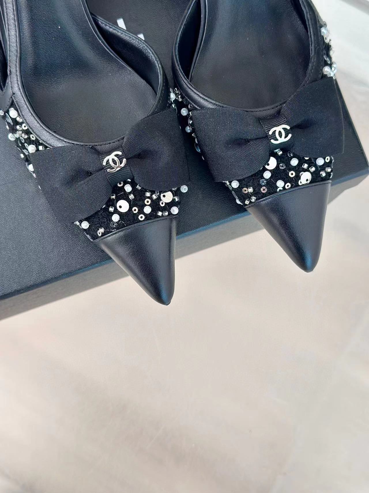 CHANE1高品質リボン ポインテッドトゥ チャンキーヒール サンダル【50％割引+送料無料】