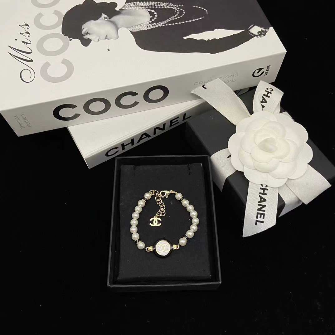 CHANE1 ラウンド エナメル パール ブレスレット【50％割引+送料無料】