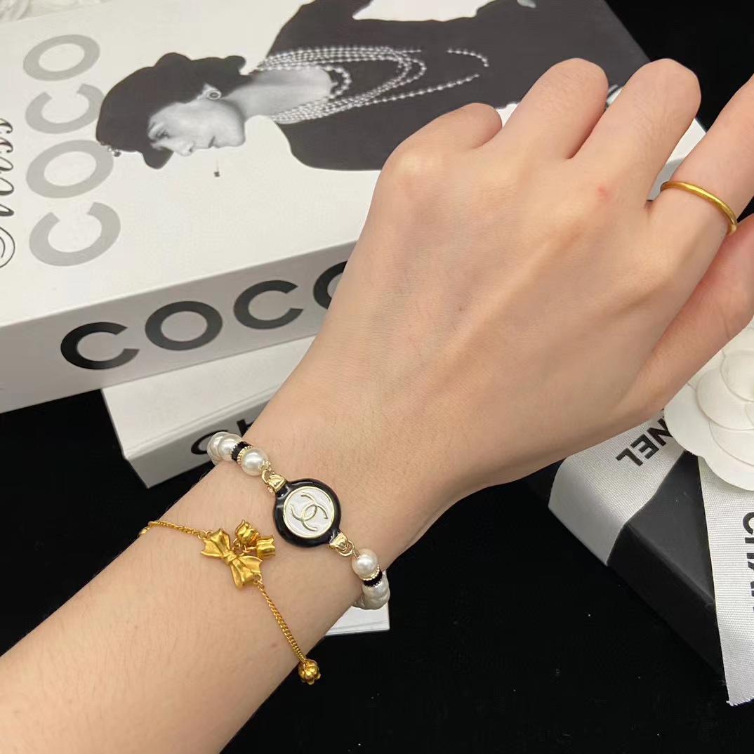 CHANE1 ラウンド エナメル パール ブレスレット【50％割引+送料無料】