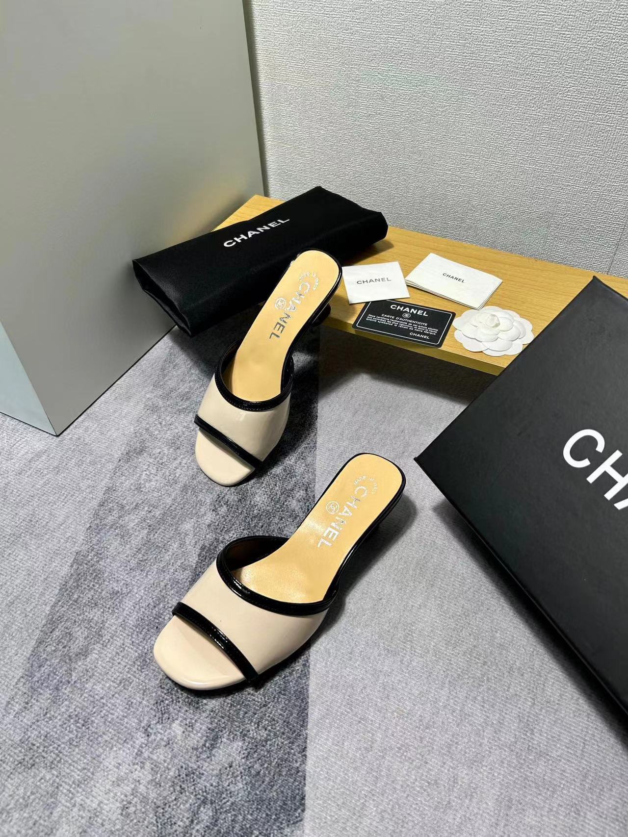 CHANE1 シンプルハイヒールスリッパ【50％割引+送料無料】