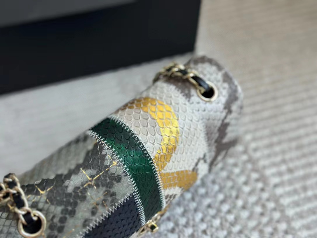 CHANE1 CF レザー ショルダー クロスボディバッグ【50％割引+送料無料】