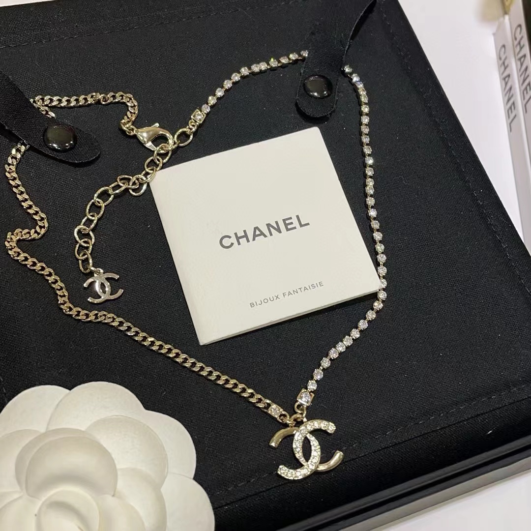 CHANE1 ダブルC ダイヤモンド ネックレス【50％割引+送料無料】