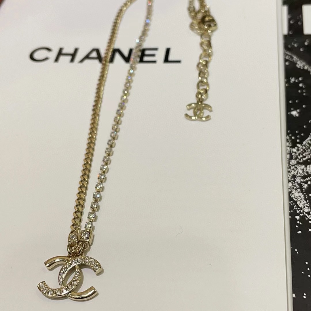 CHANE1 ダブルC ダイヤモンド ネックレス【50％割引+送料無料】
