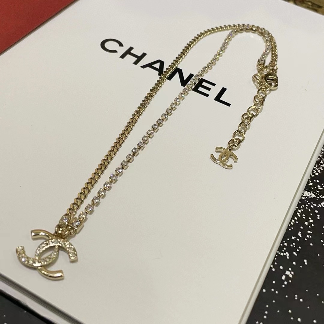 CHANE1 ダブルC ダイヤモンド ネックレス【50％割引+送料無料】