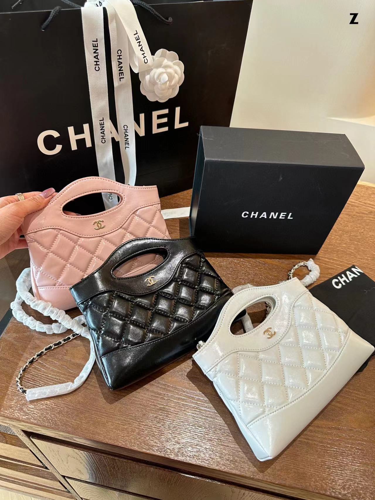 CHANE1 チェーンハンドバッグ【50％割引+送料無料】