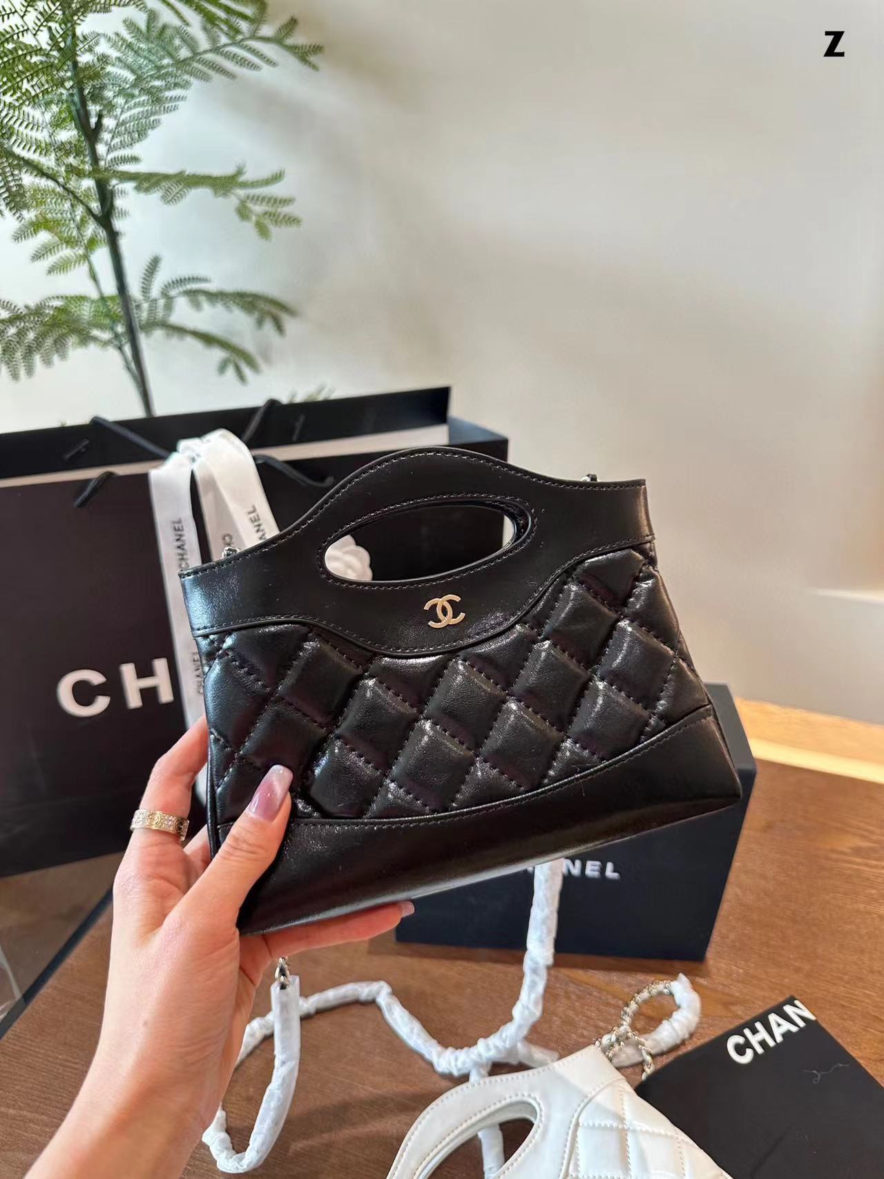 CHANE1 チェーンハンドバッグ【50％割引+送料無料】