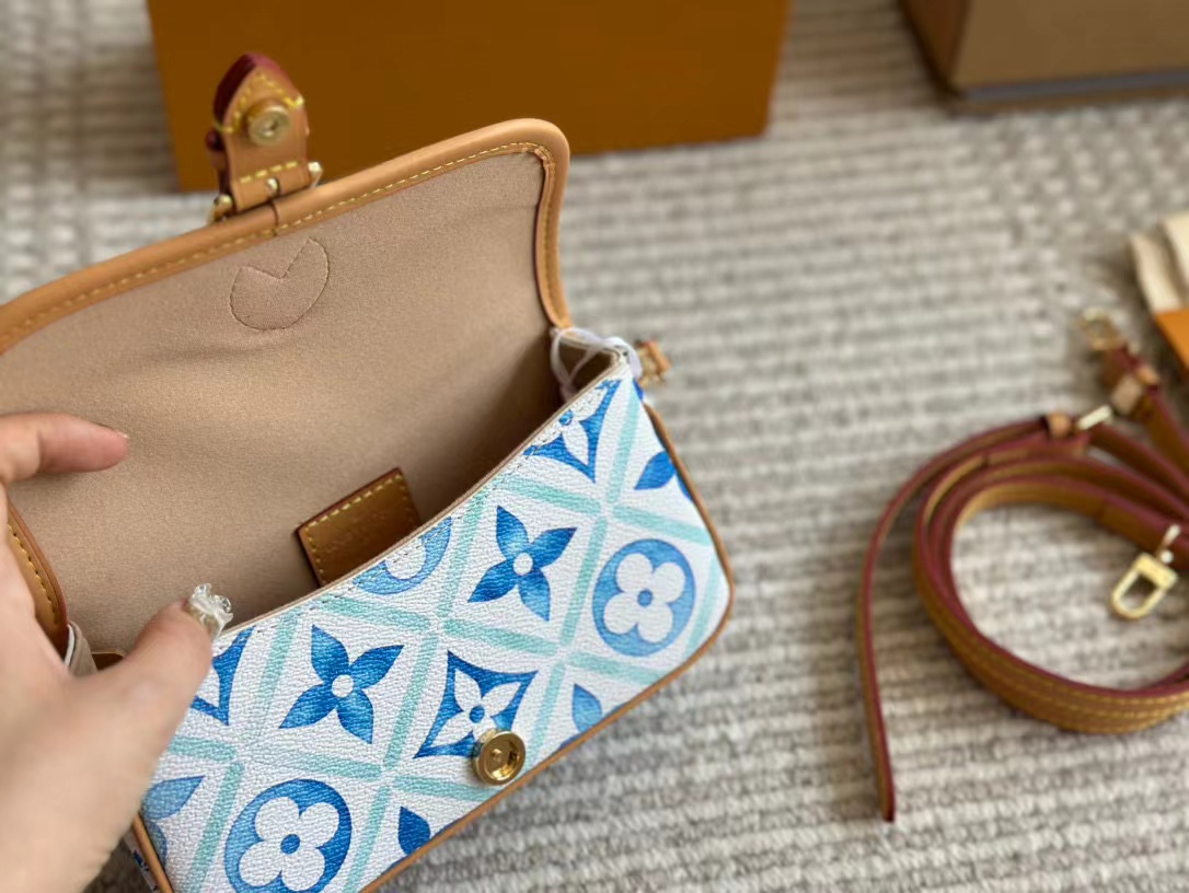 LV バゲット ハンドバッグ【50％割引+送料無料】