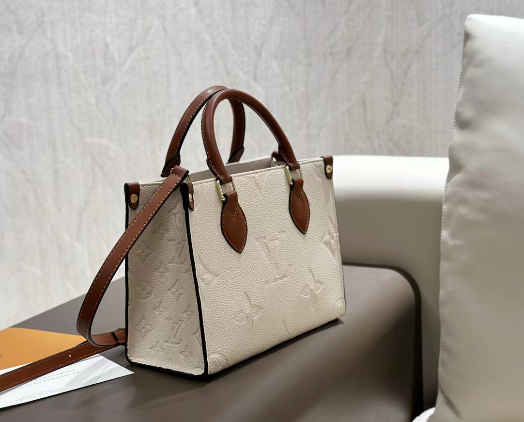 【LV  】コンビネーション3点セット【50％割引+送料無料】115