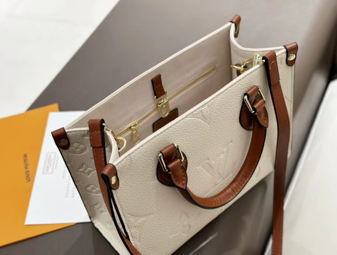 【LV  】コンビネーション3点セット【50％割引+送料無料】115