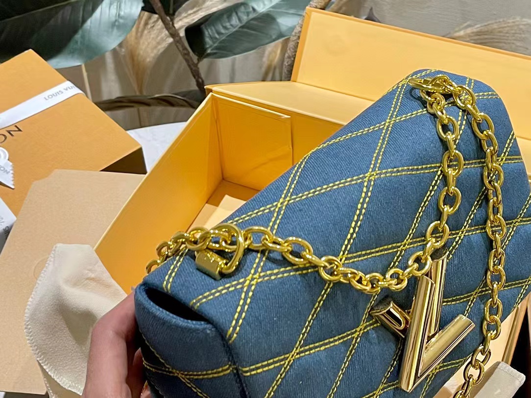 LV デニム チェーンバッグ【50％割引+送料無料】