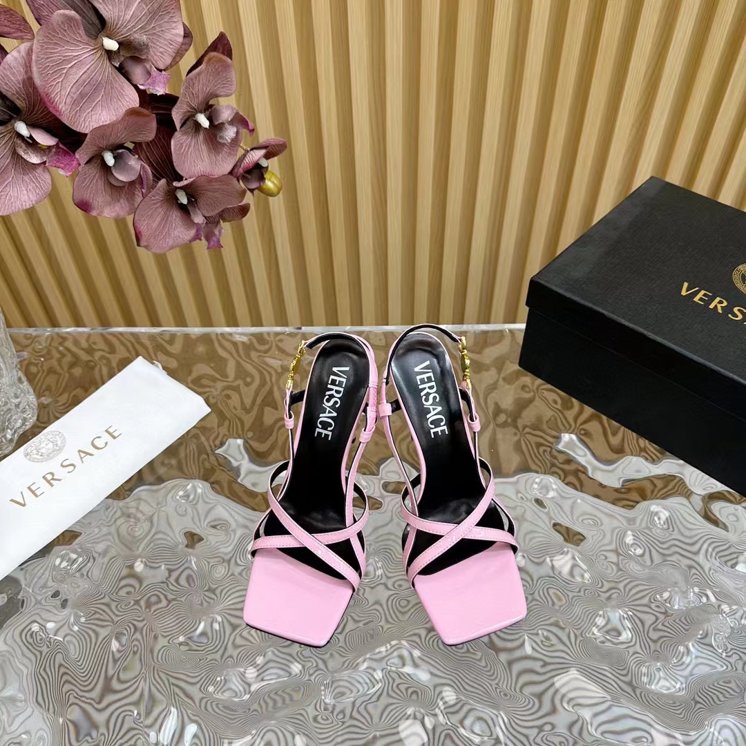 Versace 高品質のハイヒールサンダル【50％割引+送料無料】
