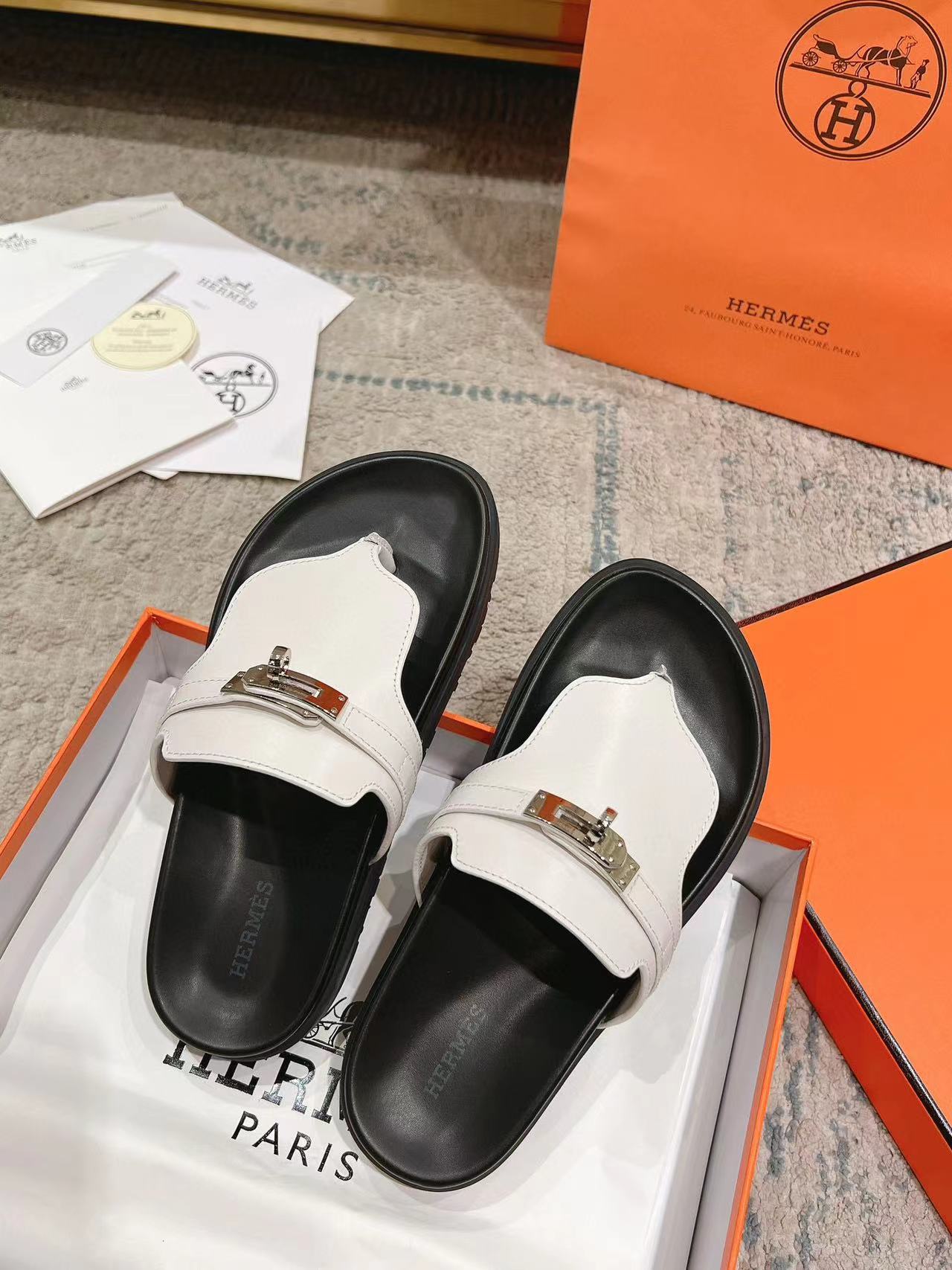 HERME5 高品質ビーチサンダル【50％割引+送料無料】