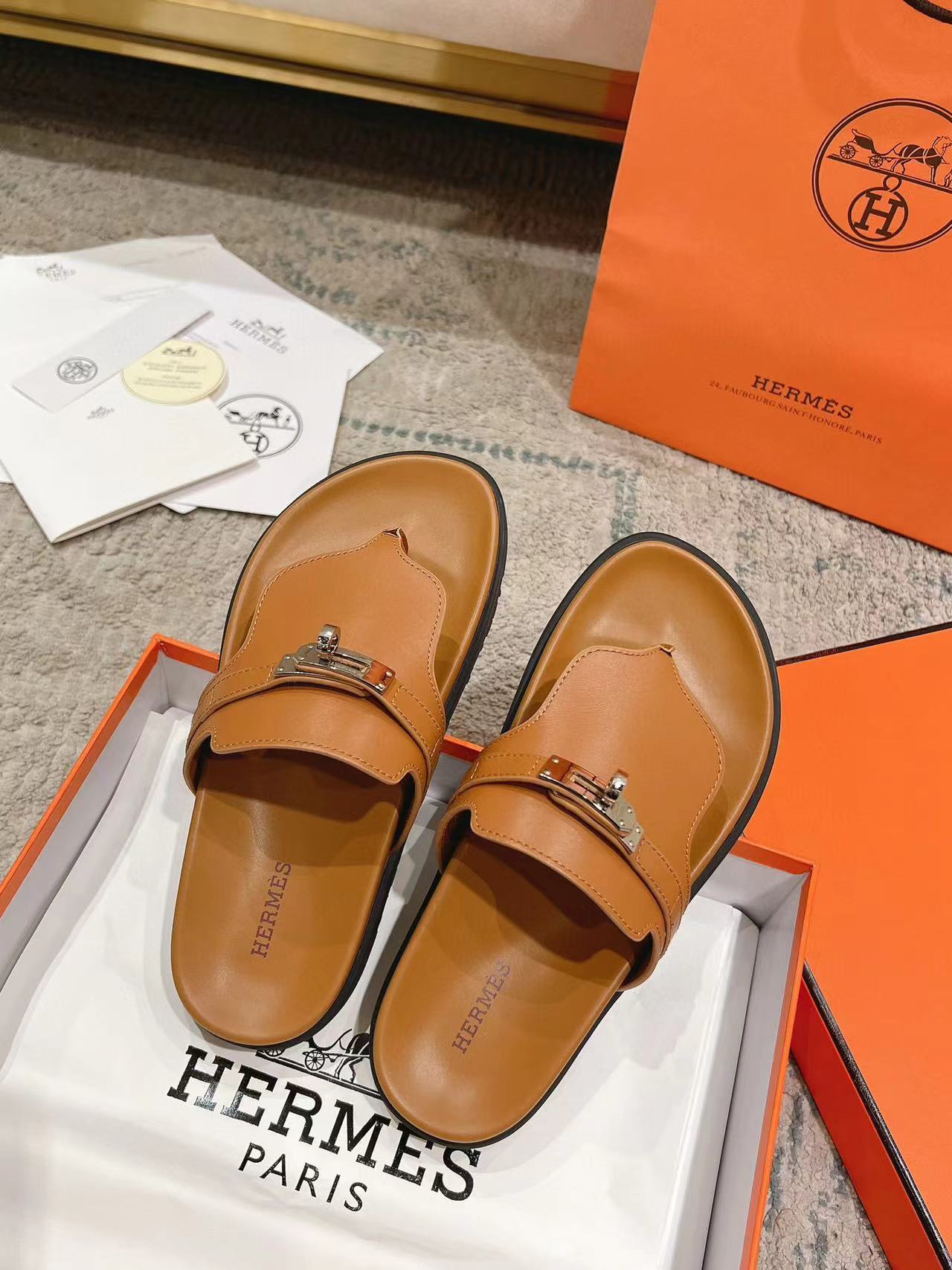 HERME5 高品質ビーチサンダル【50％割引+送料無料】