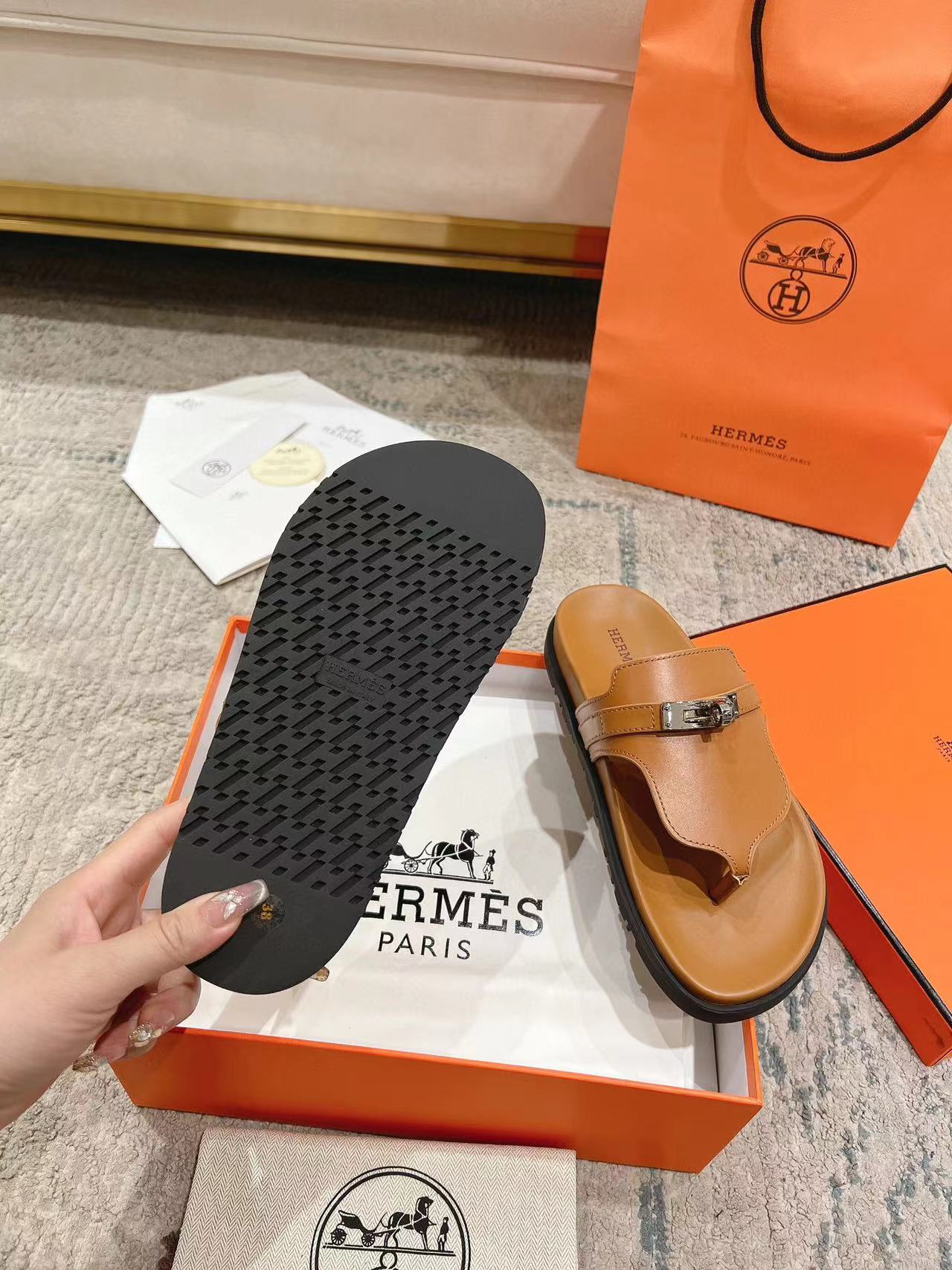 HERME5 高品質ビーチサンダル【50％割引+送料無料】