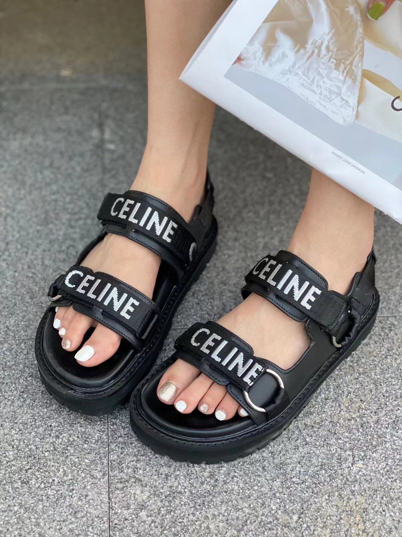 CEL1NE 高品質サンダル【50％割引+送料無料】