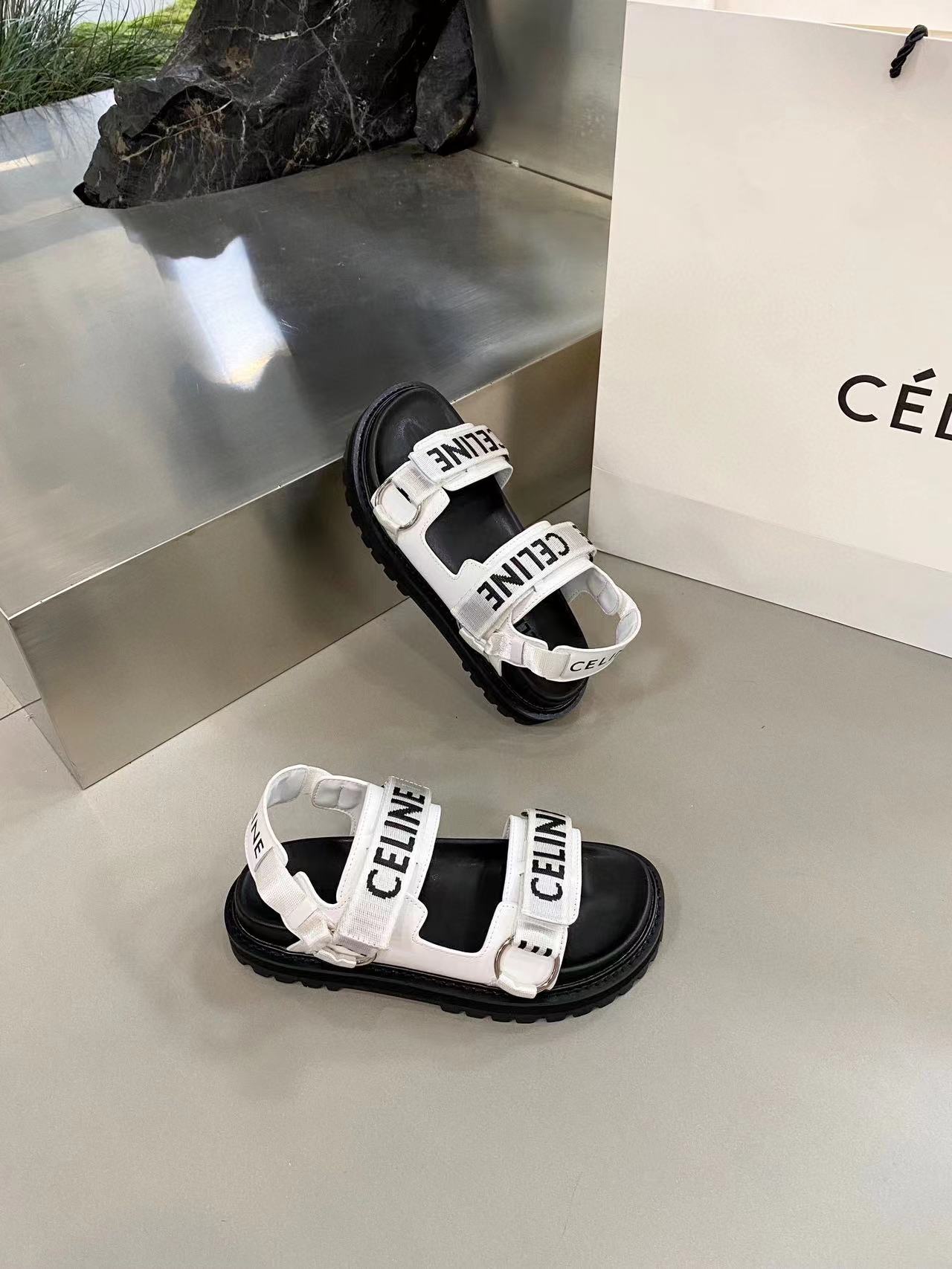 CEL1NE 高品質サンダル【50％割引+送料無料】